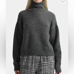 Lili Sidonio Rib-Knit Mockneck Women's Gray Turtleneck Sweater Medium
